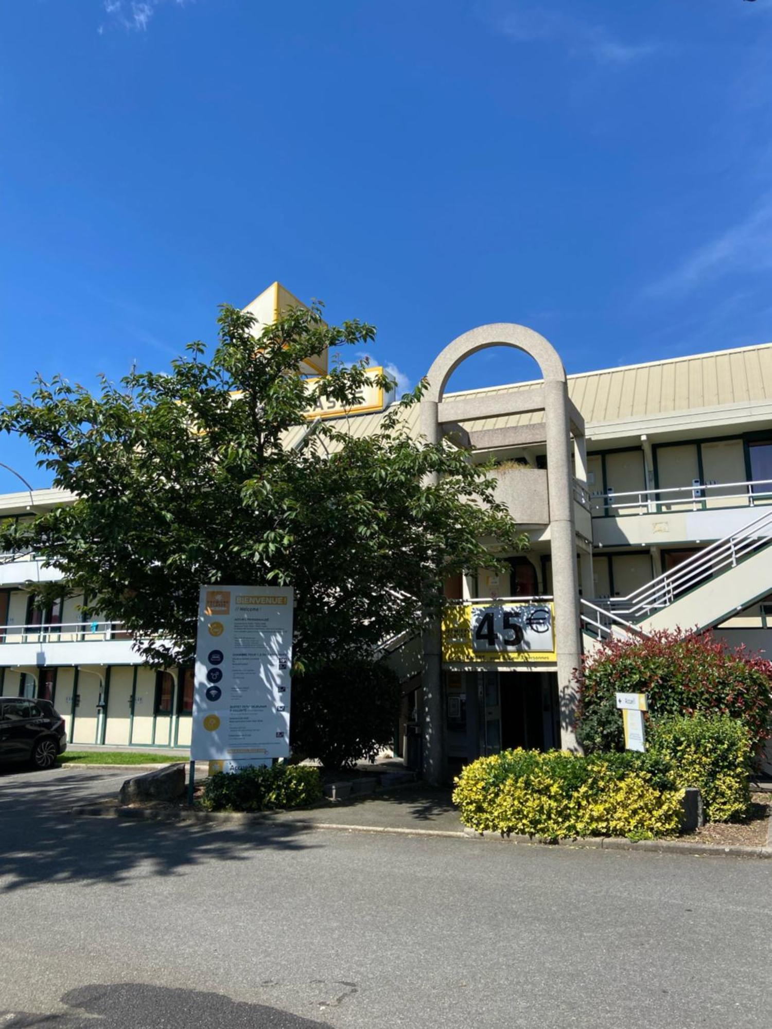 Premiere Classe Montlucon Saint Victor Exterior photo
